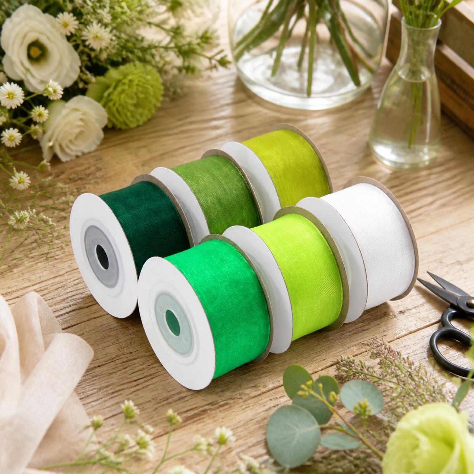 透明な装飾用リボン。花の装飾やホリデーシーズンのオーナメント - Organza Ribbon Spool のレビューと価格